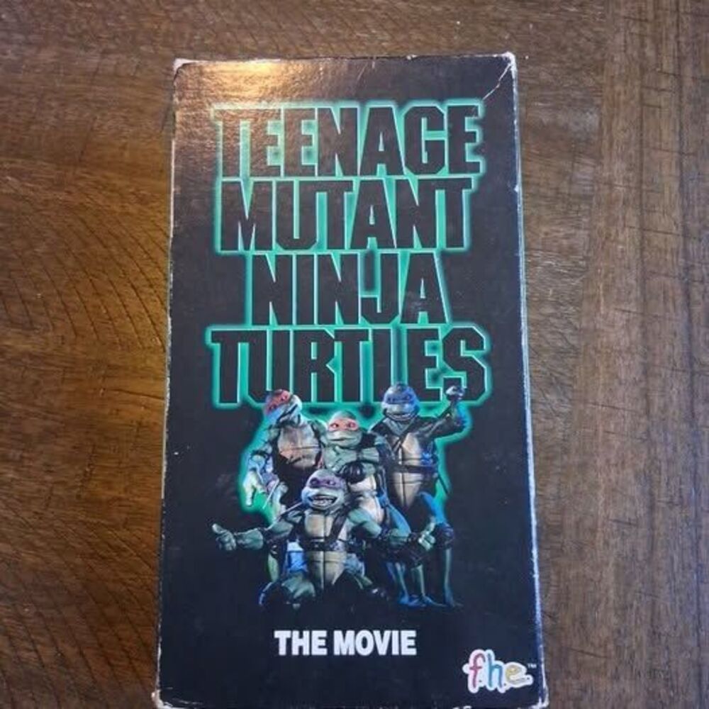Teenage Mutant Ninja Turtles The Movie (VHS, 1990)